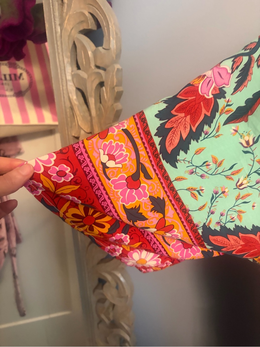 Anthropologie Mint Long Floral Kimono Robe Pink & Orange Trim - Picture 3 of 5